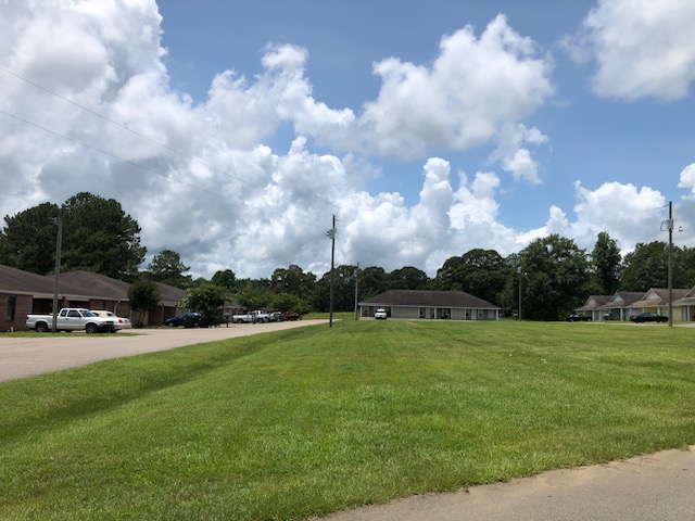 Hidden Pointe Drive #33 - 33